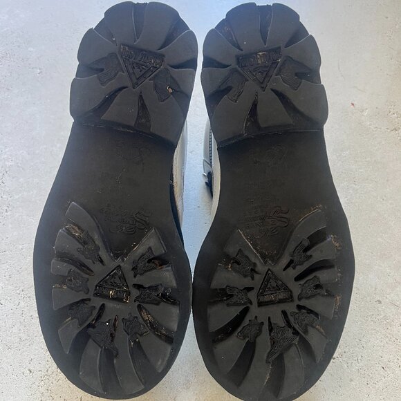 John Fluevog Vintage Seventh Heaven Angels Supervog Blk/Wht Boots M7 W9 - Picture 5 of 6